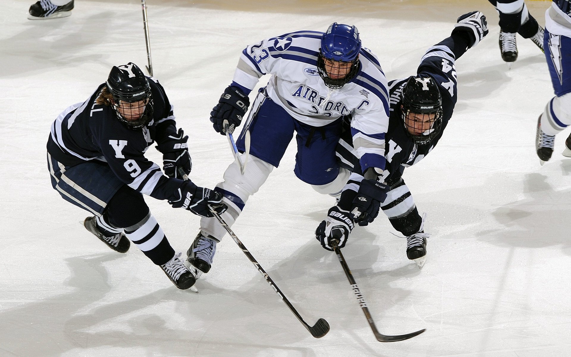 详细阅读:欧冠半决赛:巴黎首回合2比0完胜那不勒斯 姆巴佩助攻+造点 欧冠半决赛:巴黎首回合2比0完胜那不勒斯 姆巴佩助攻+造点